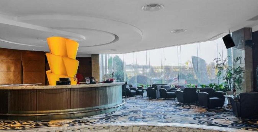 Ramada Plaza Pudong Shanghai Exterior foto